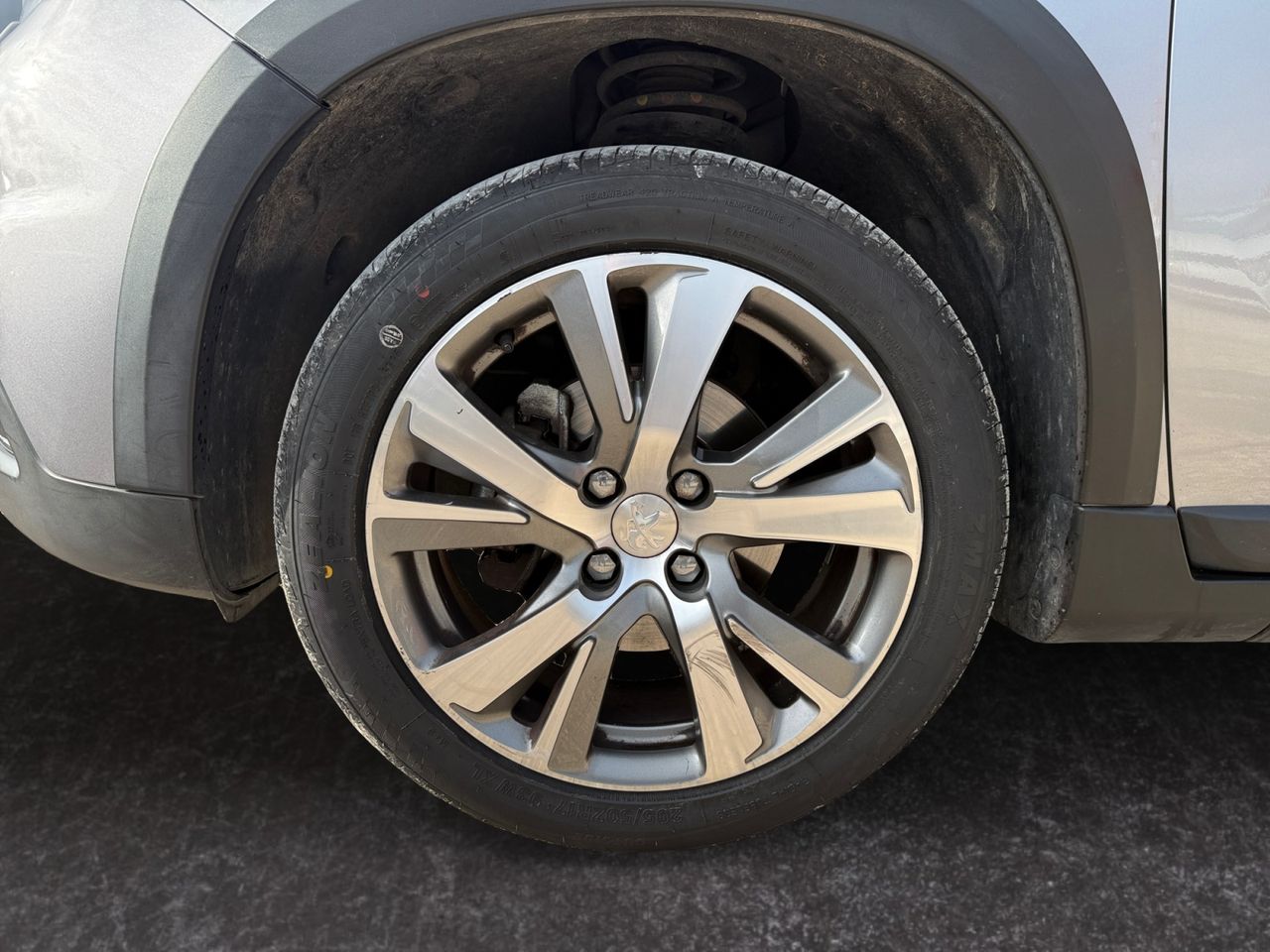 Peugeot 2008 Allure 1.2 PureTech 110 S&S - Foto 13