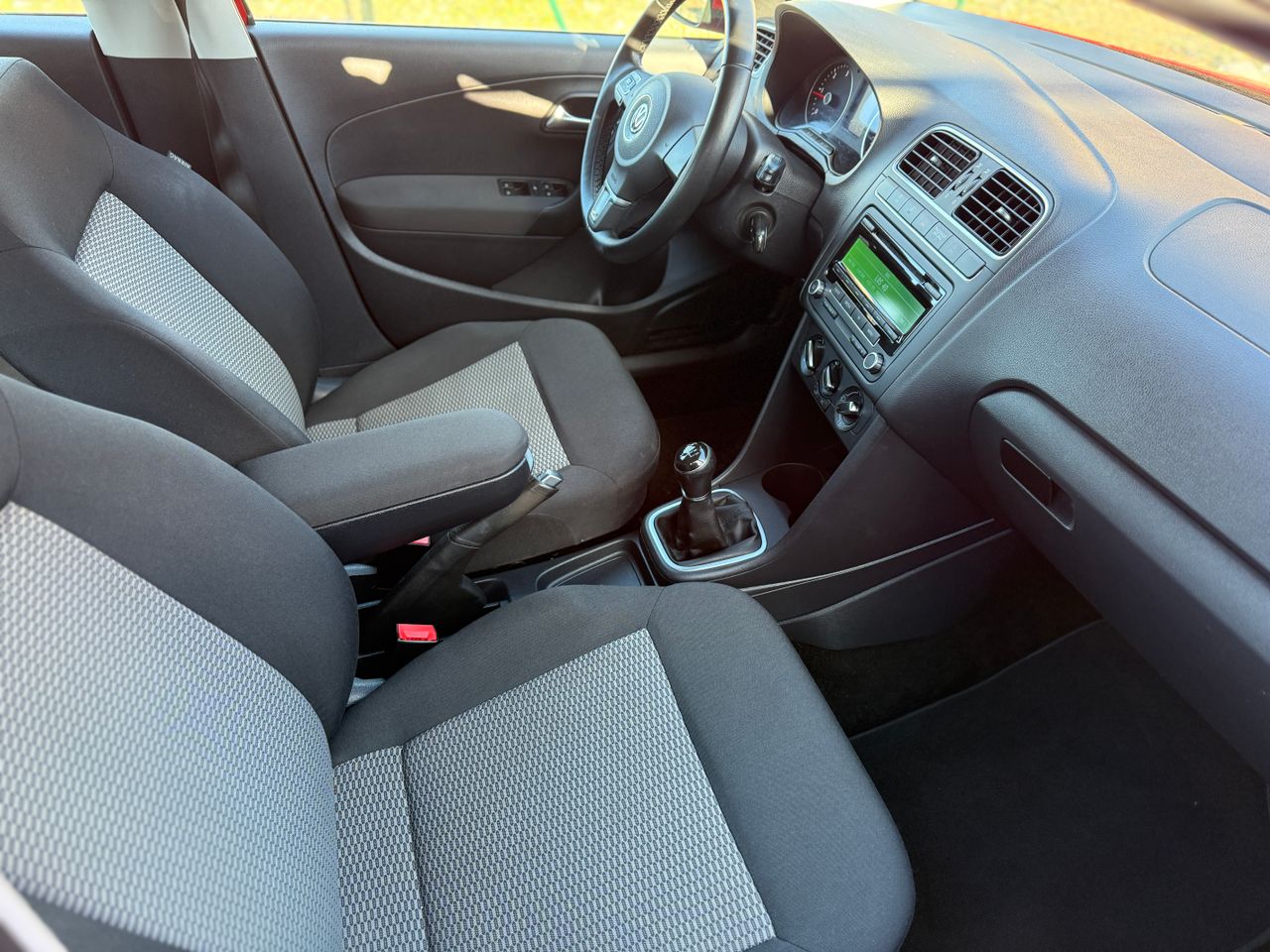 Volkswagen Polo 1.2TDI bluemotion - Foto 6