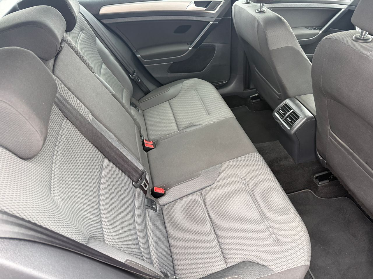 Volkswagen Golf VARIANT ADVANCE BMT 1.4 122cv - Foto 7