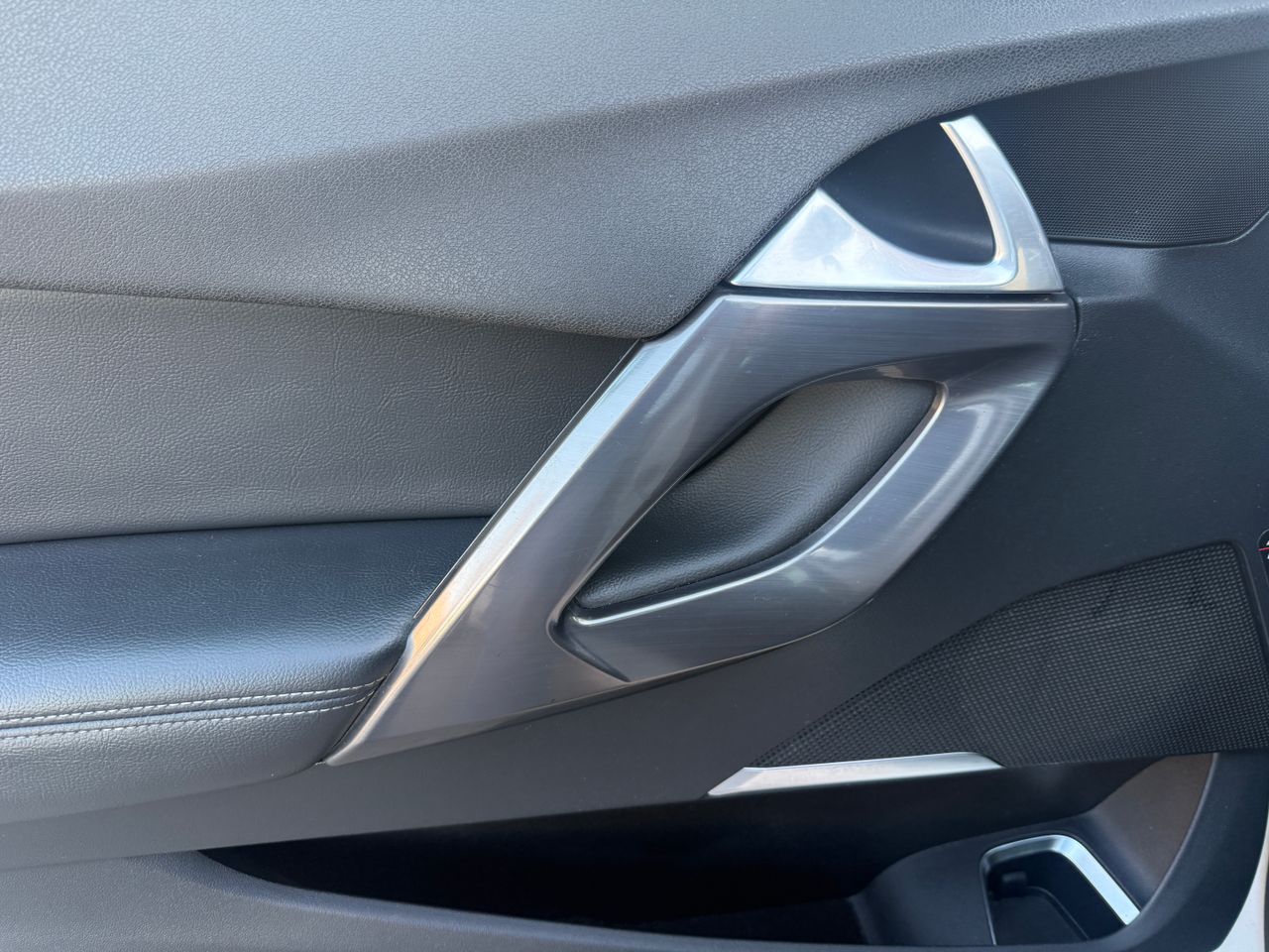 Citroën DS5 eHDI 115 ETG6 STYLE - Foto 14