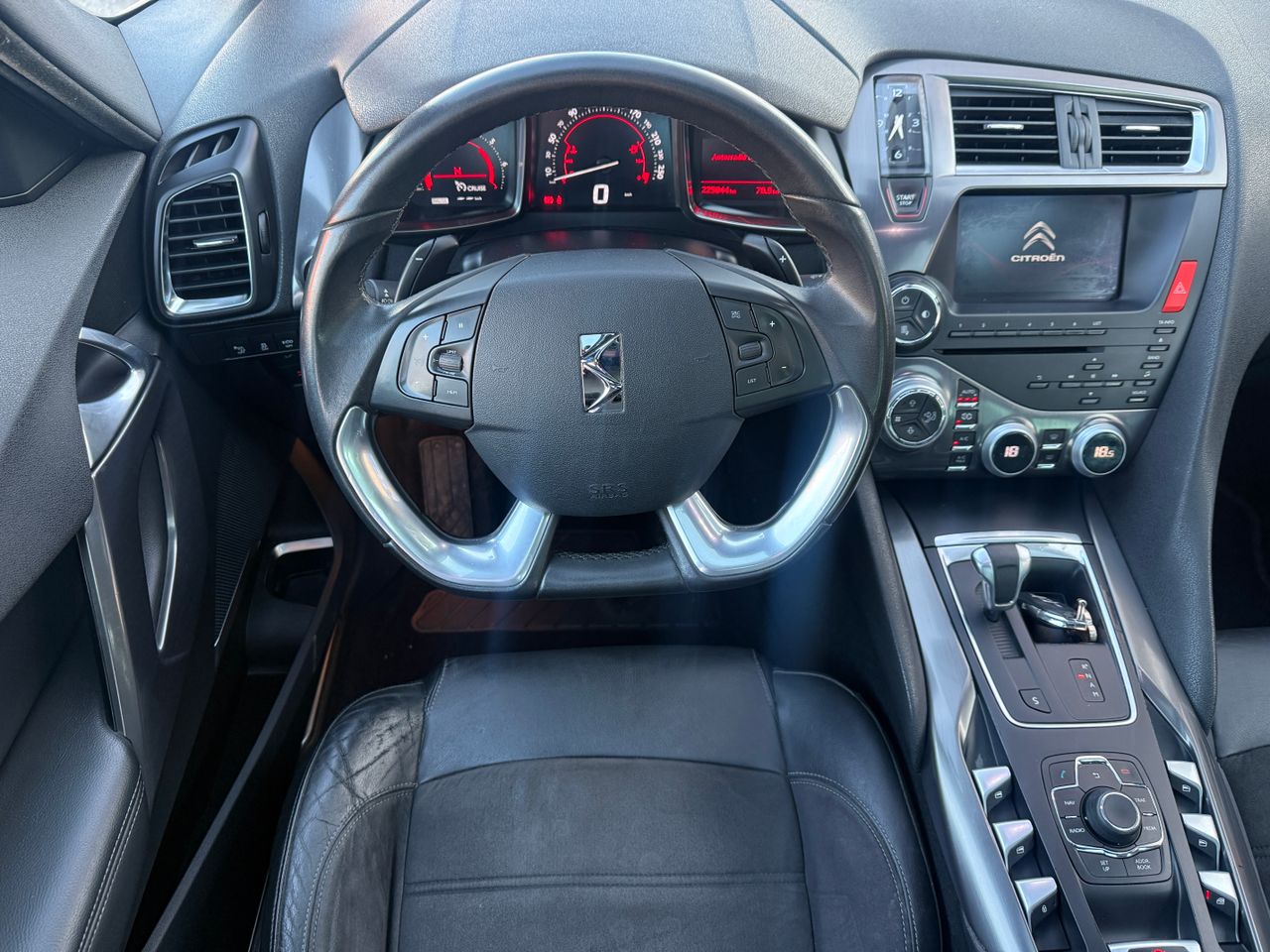 Citroën DS5 eHDI 115 ETG6 STYLE - Foto 5