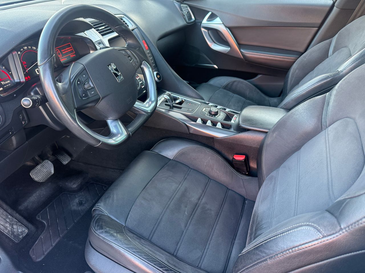 Citroën DS5 eHDI 115 ETG6 STYLE - Foto 17