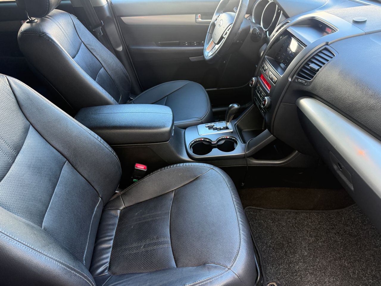 Kia Sorento 2.2 CRDi Emotion 4x4 Aut. 197 CV - Foto 6