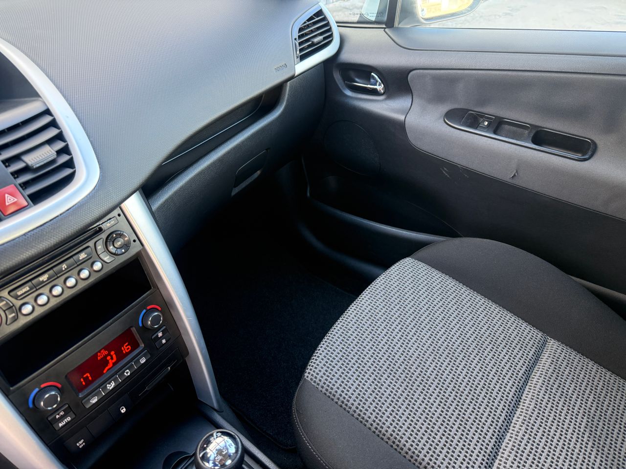 Peugeot 207 3p Sportium 1.6 VTi 120 - Foto 15