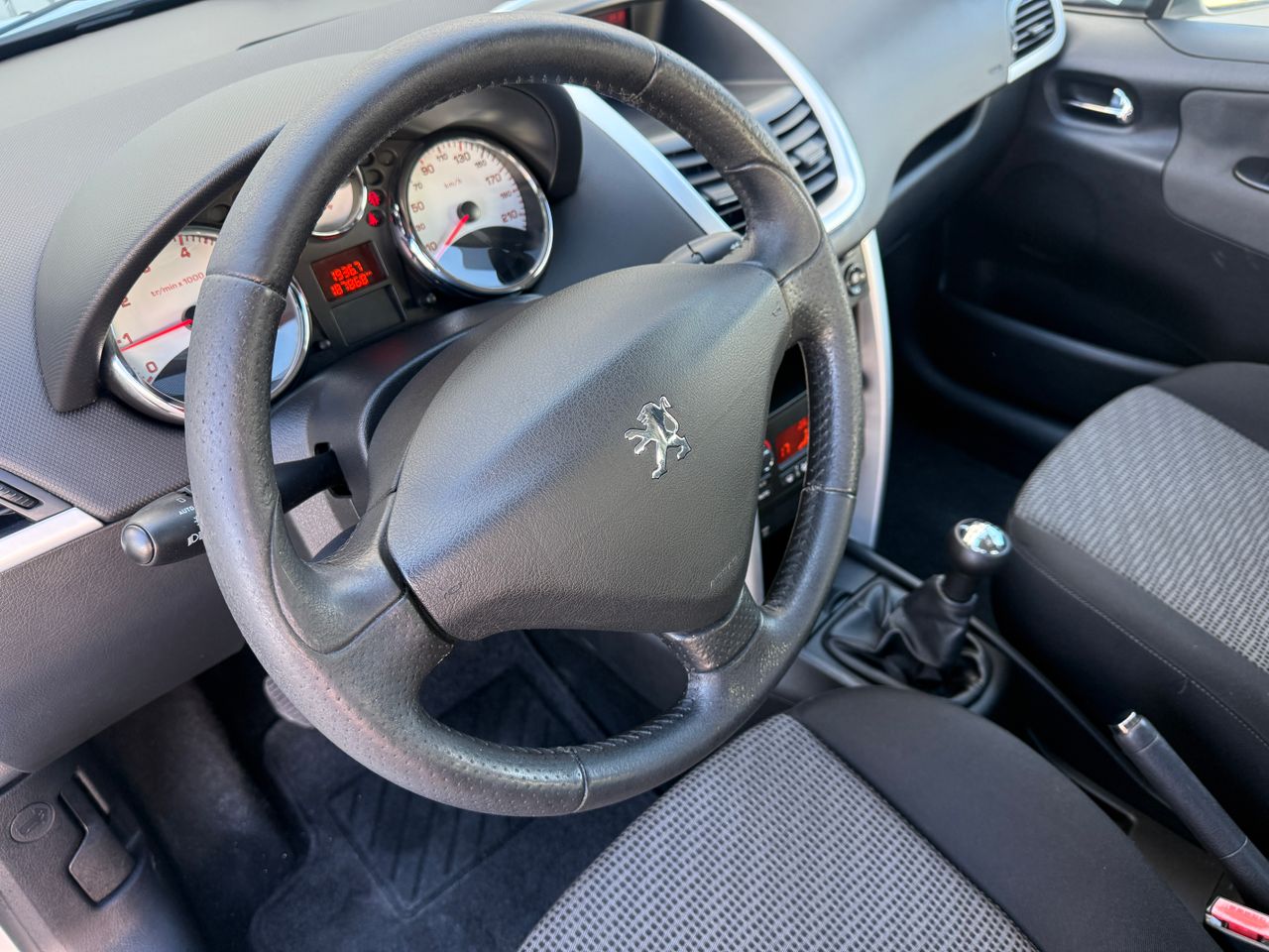 Peugeot 207 3p Sportium 1.6 VTi 120 - Foto 14