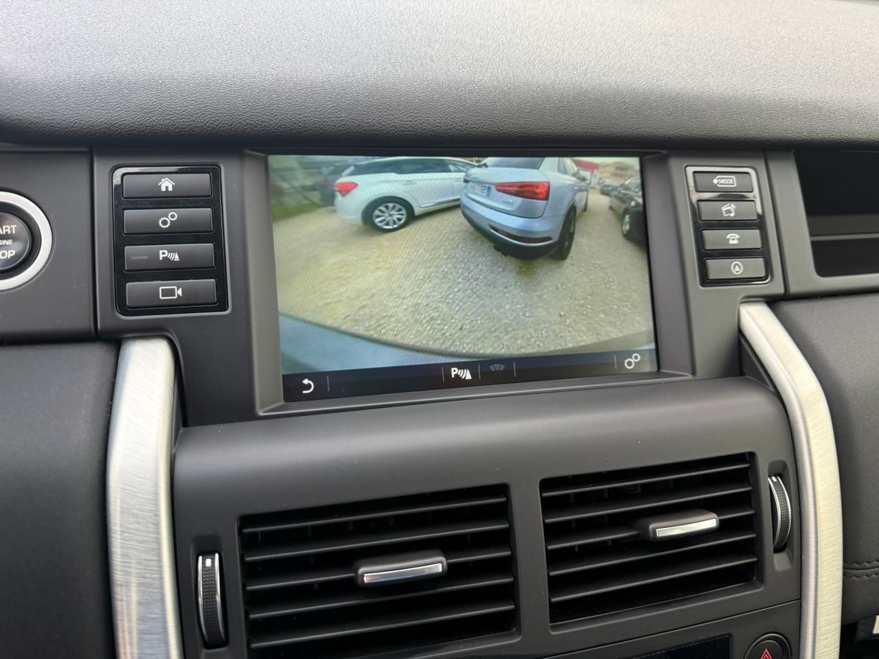 Land-Rover Discovery Sport HSE 4X4 2.0TD4 150cv - Foto 18