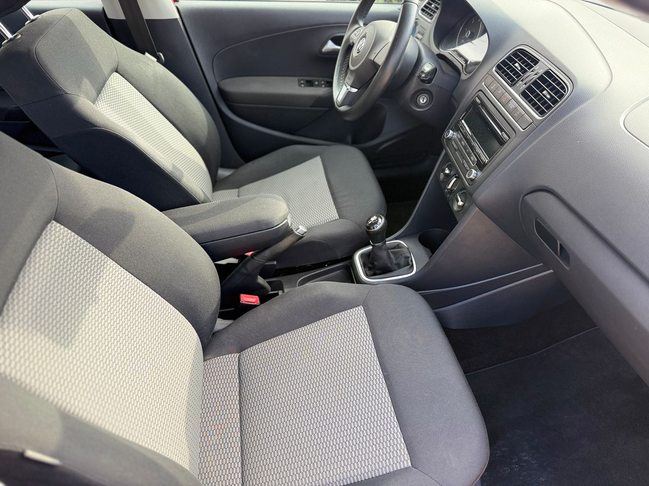 Volkswagen Polo ADVANCE 1.2TDI - Foto 7