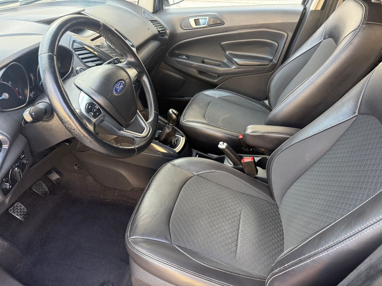 Ford Ecosport TITANIUM ecoboost - Foto 17