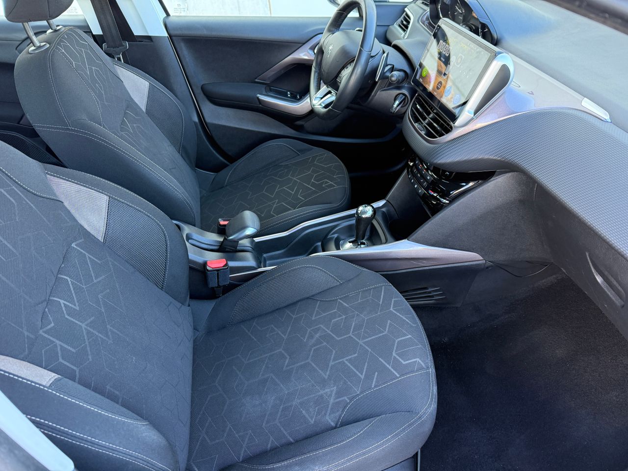 Peugeot 2008 Active 1.6 e-HDi 92 ETG6 - Foto 7