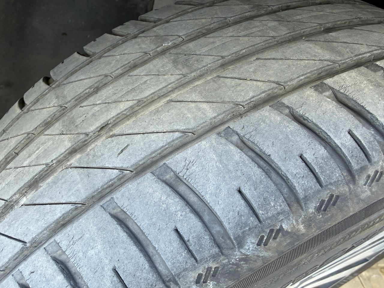 Peugeot 2008 Active 1.6 e-HDi 92 ETG6 - Foto 13