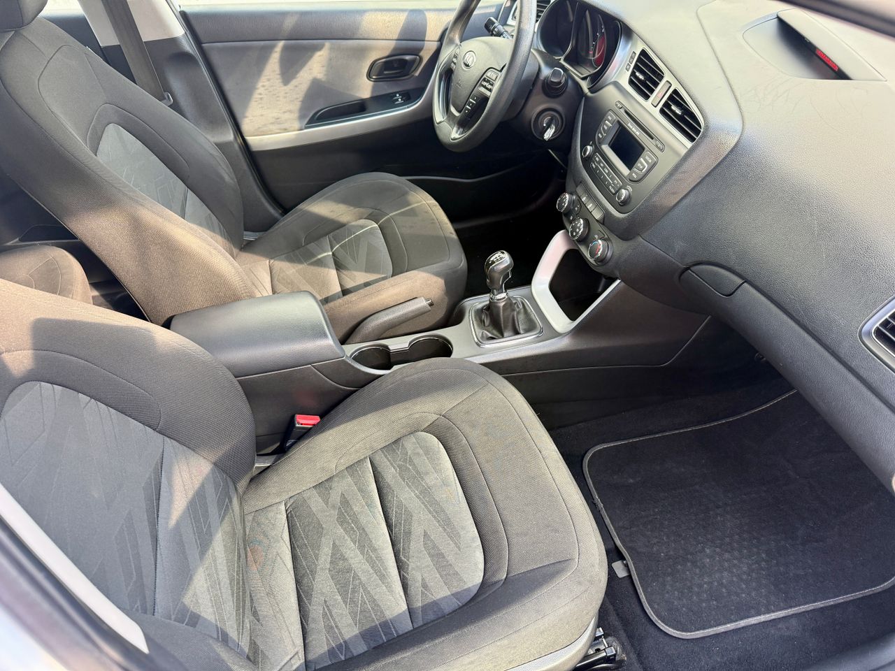 Kia Ceed cee'd 5p 1.4 CRDi WGT 90 CV Drive - Foto 7