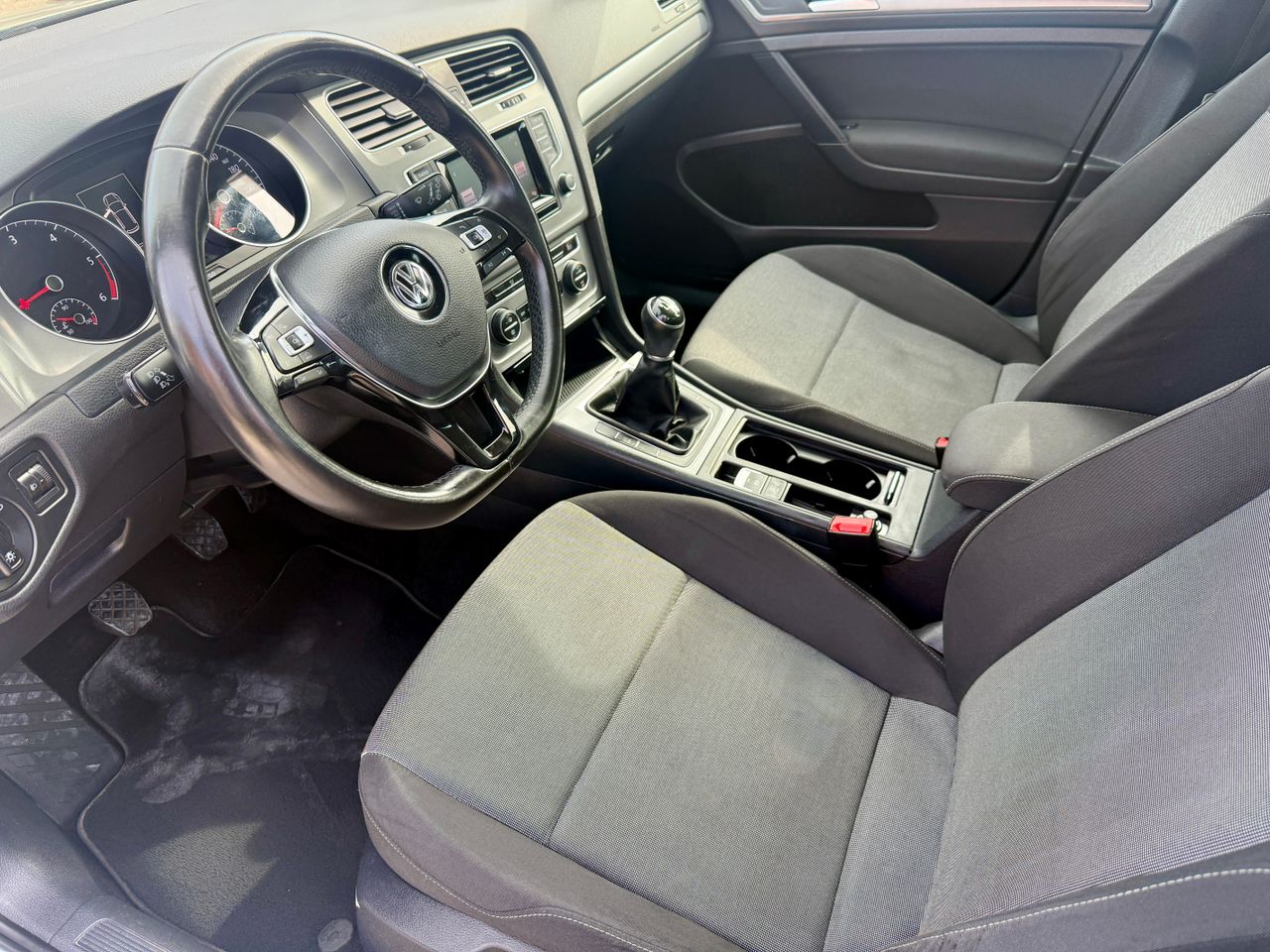 Volkswagen Golf 5p Advance 1.6 TDI CR 105 CV BMT - Foto 17