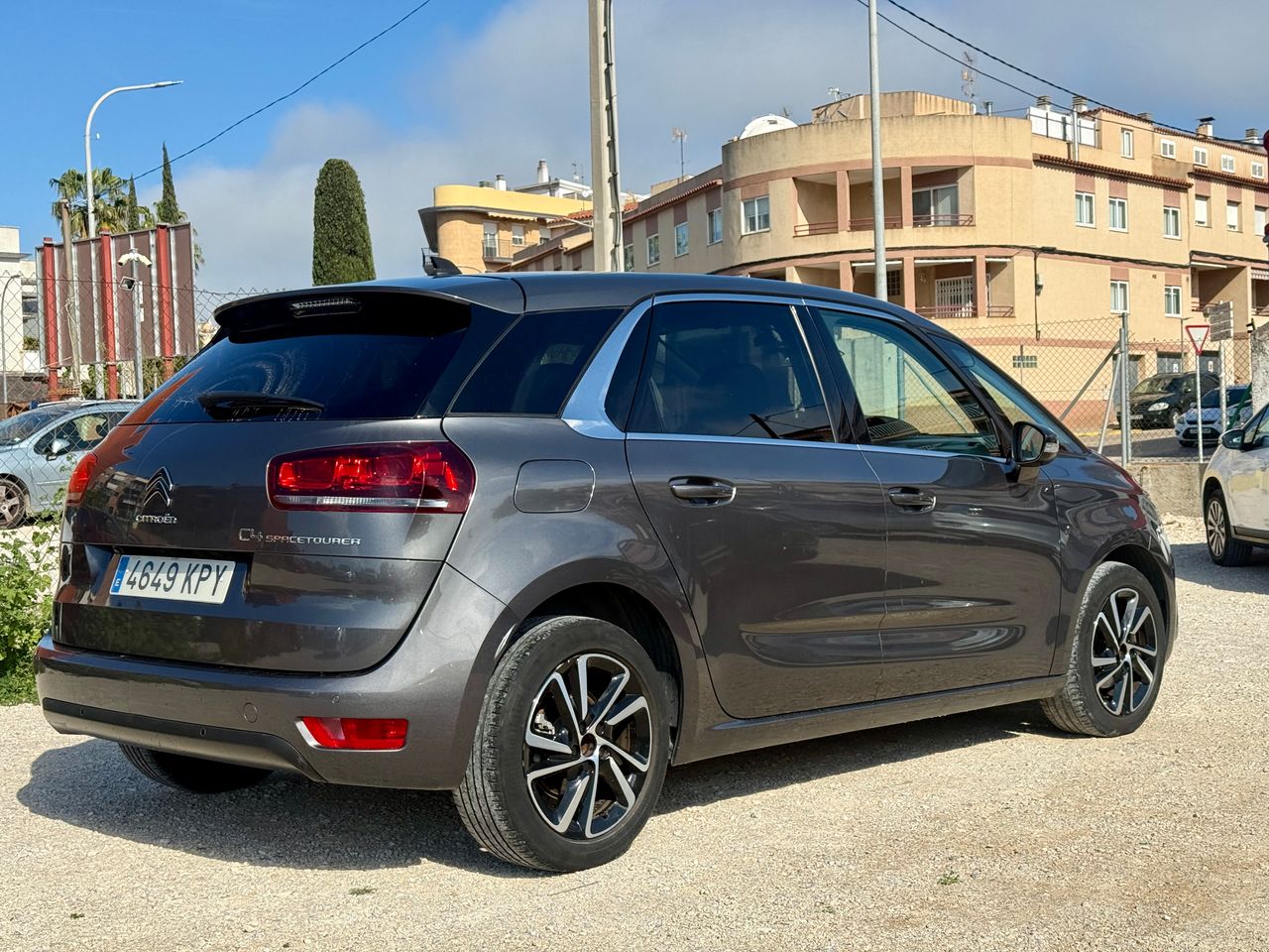 Citroën C4 Spacetourer C4 SpaceTourer PureTech 130 S&S Live - Foto 9