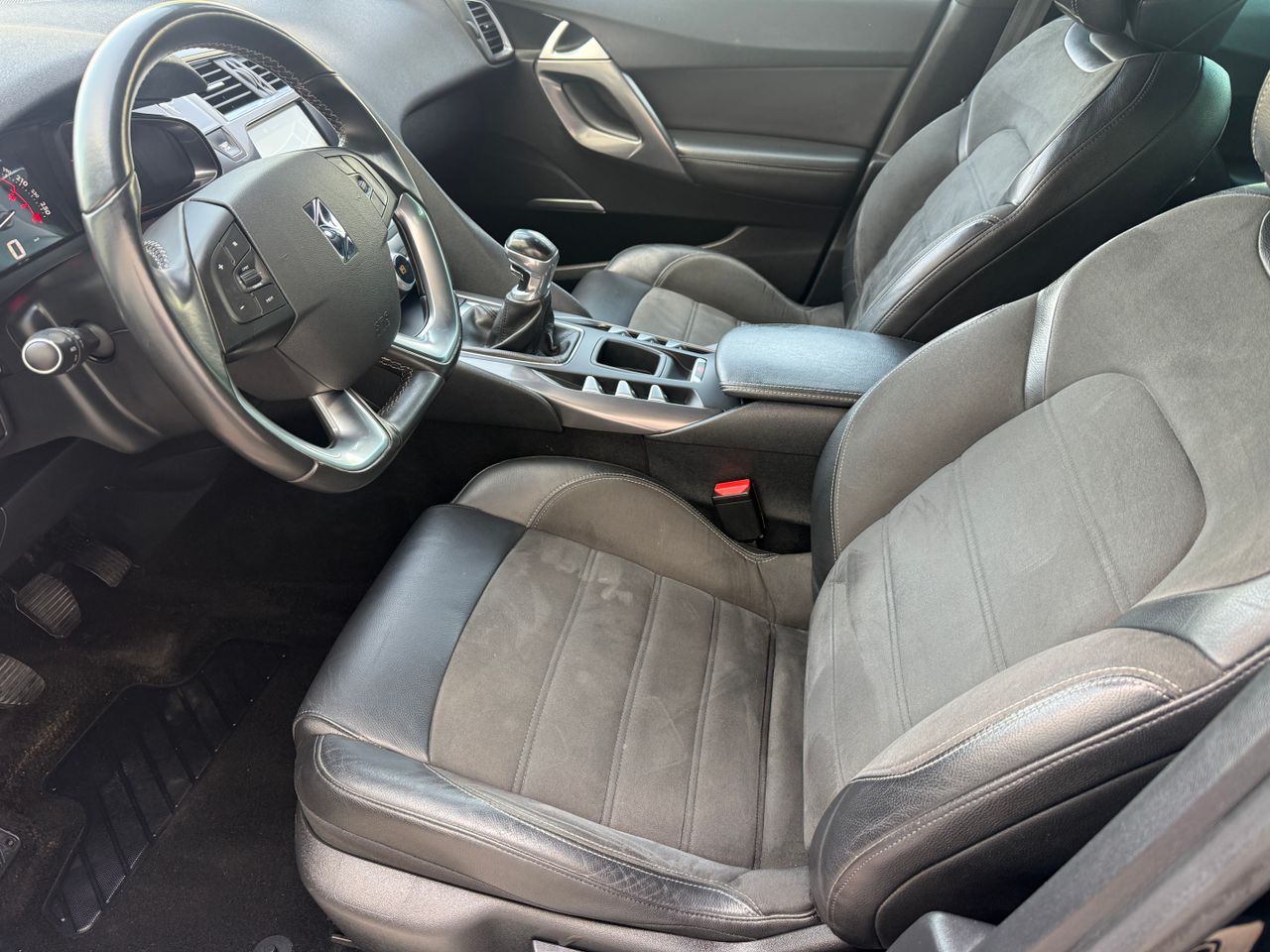 DS DS 5 5 BlueHDi 120 S&S Style - Foto 17