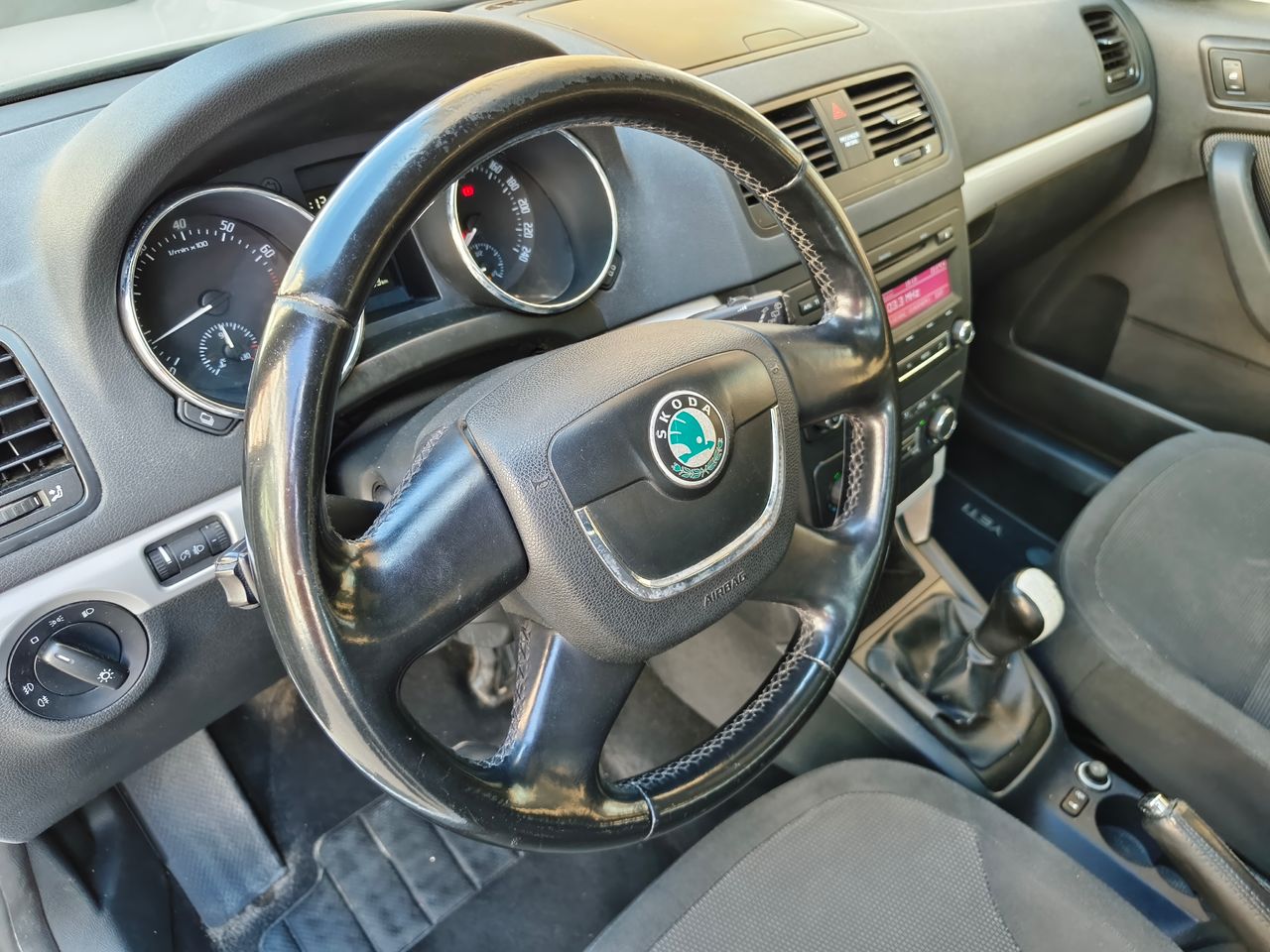 Skoda Yeti Ambition 1.2 TSI 105 CV - Foto 15