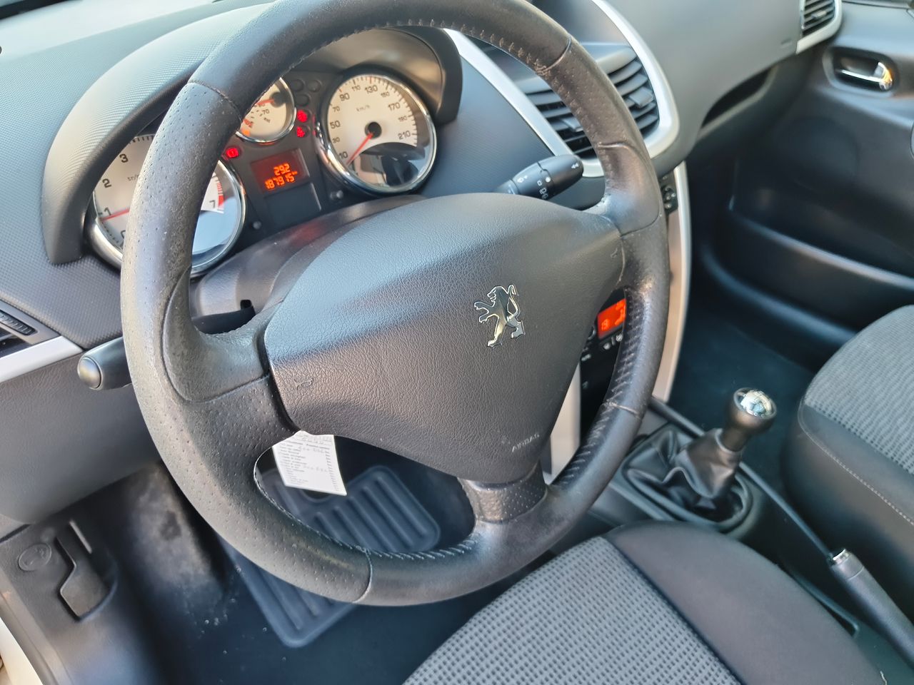 Peugeot 207 3p Sport 1.6 VTi 120 - Foto 15