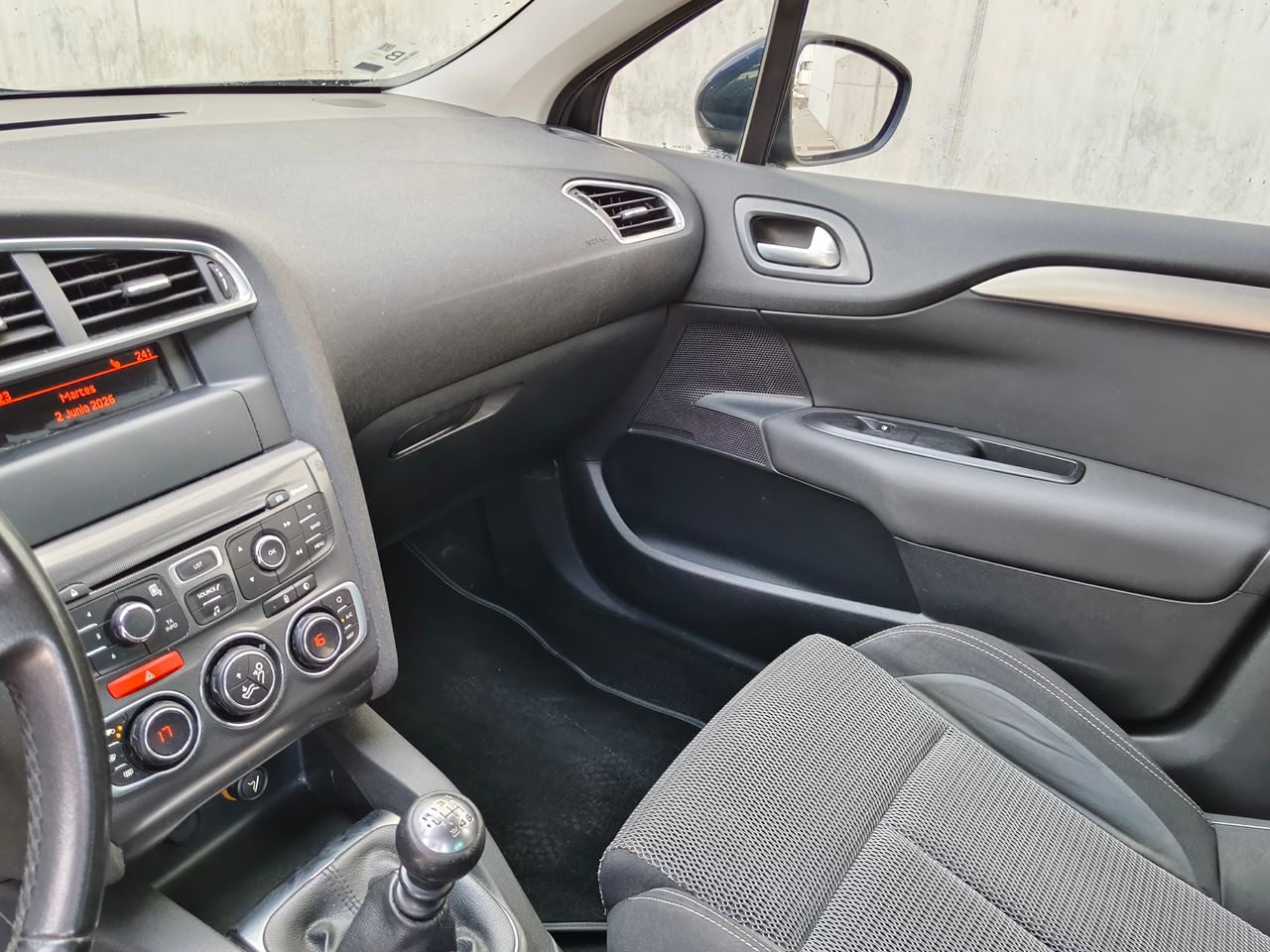 Citroën C4 e-HDi 115 Airdream Collection - Foto 16