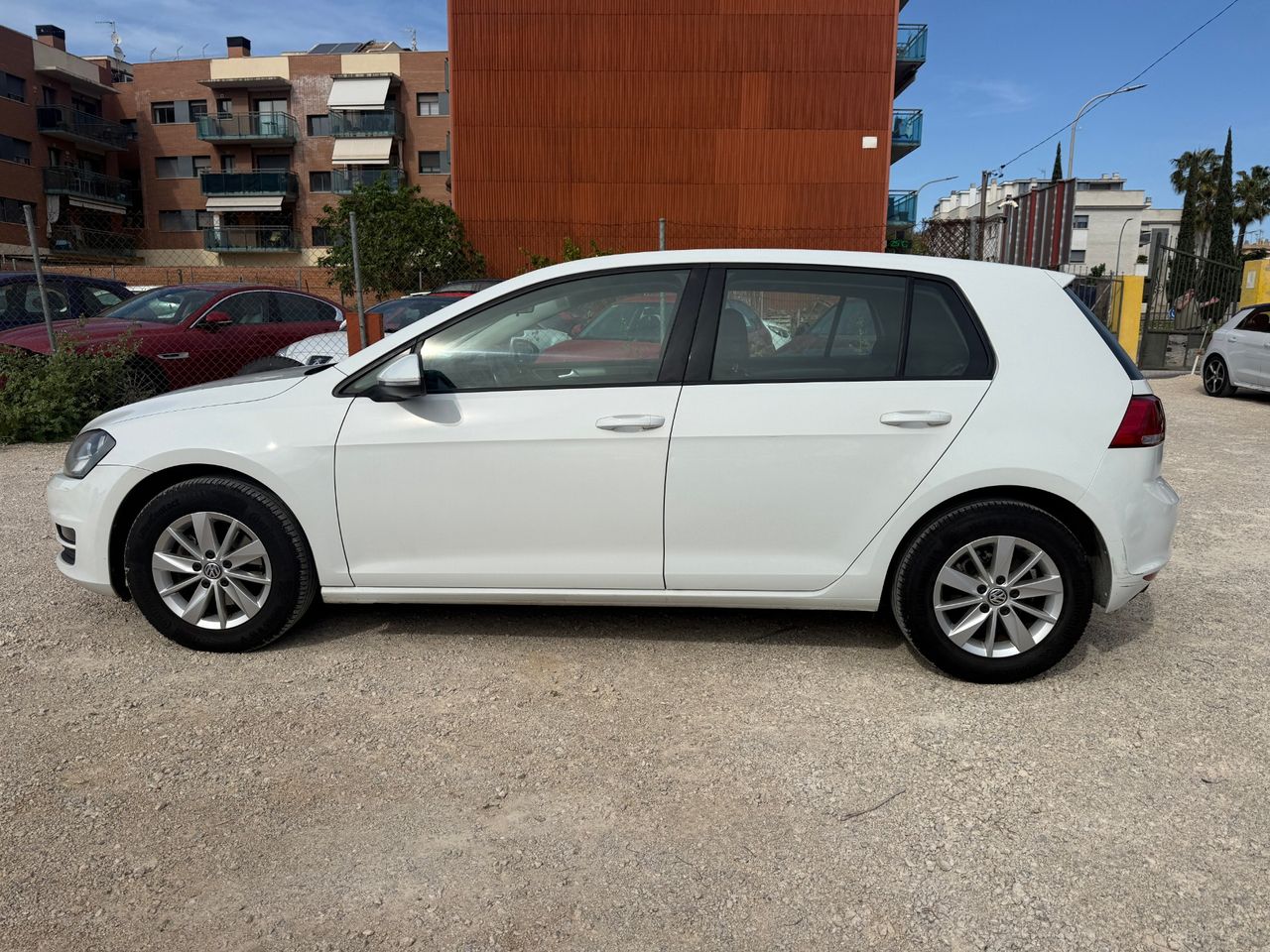 Volkswagen Golf 5p Advance 1.6 TDI CR 105 CV BMT - Foto 5