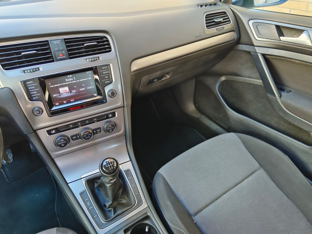 Volkswagen Golf 5p Advance 1.6 TDI CR 105 CV BMT - Foto 18