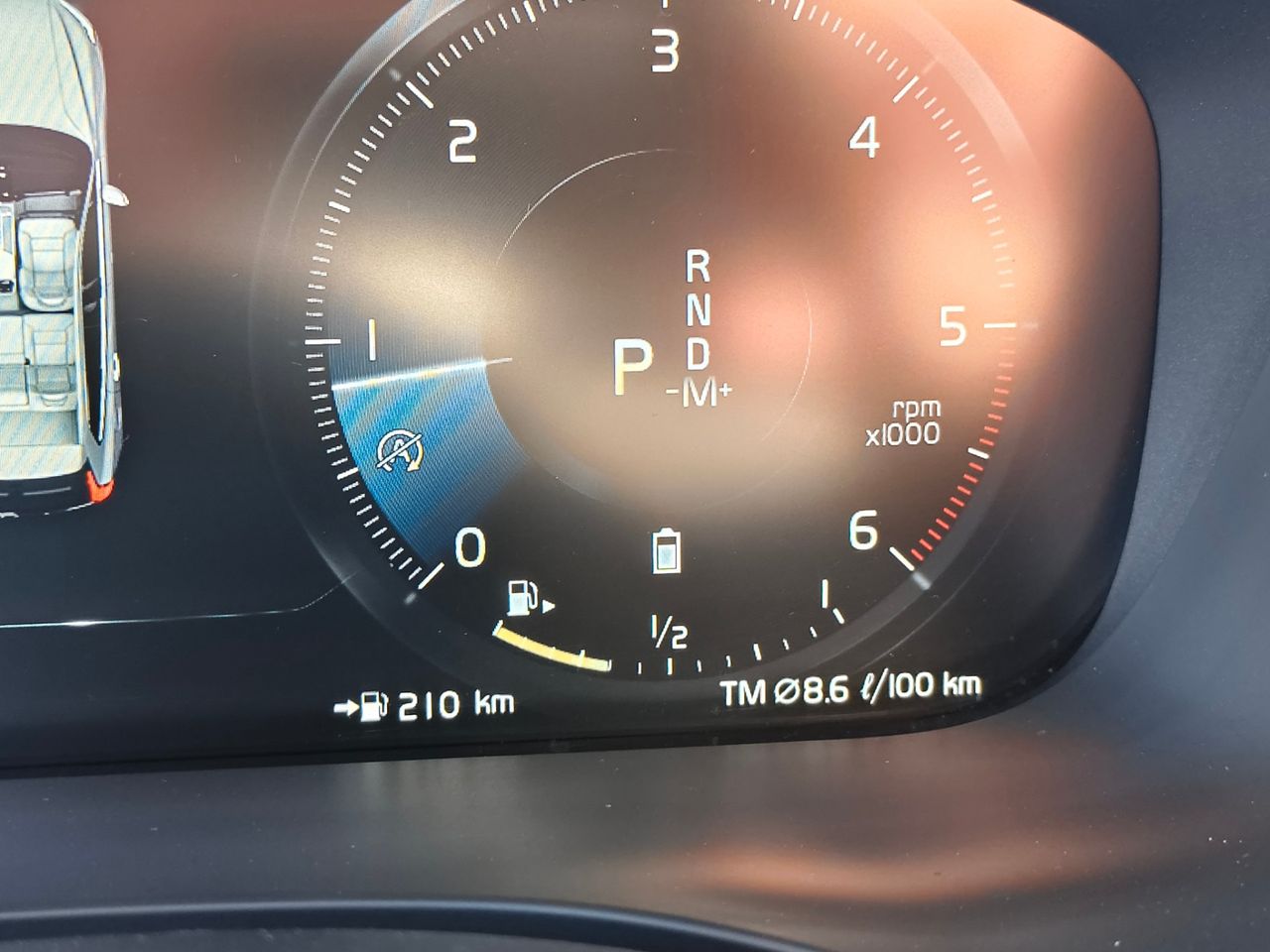 Volvo XC60 R-Design B4 Diesel - Foto 23