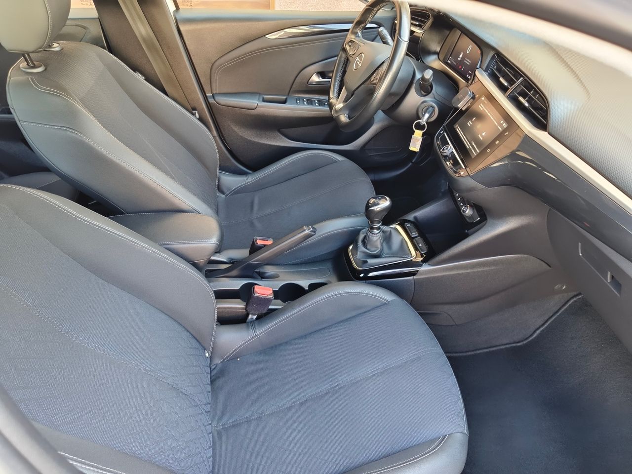 Opel Corsa 1.2T 74 kW - Foto 8