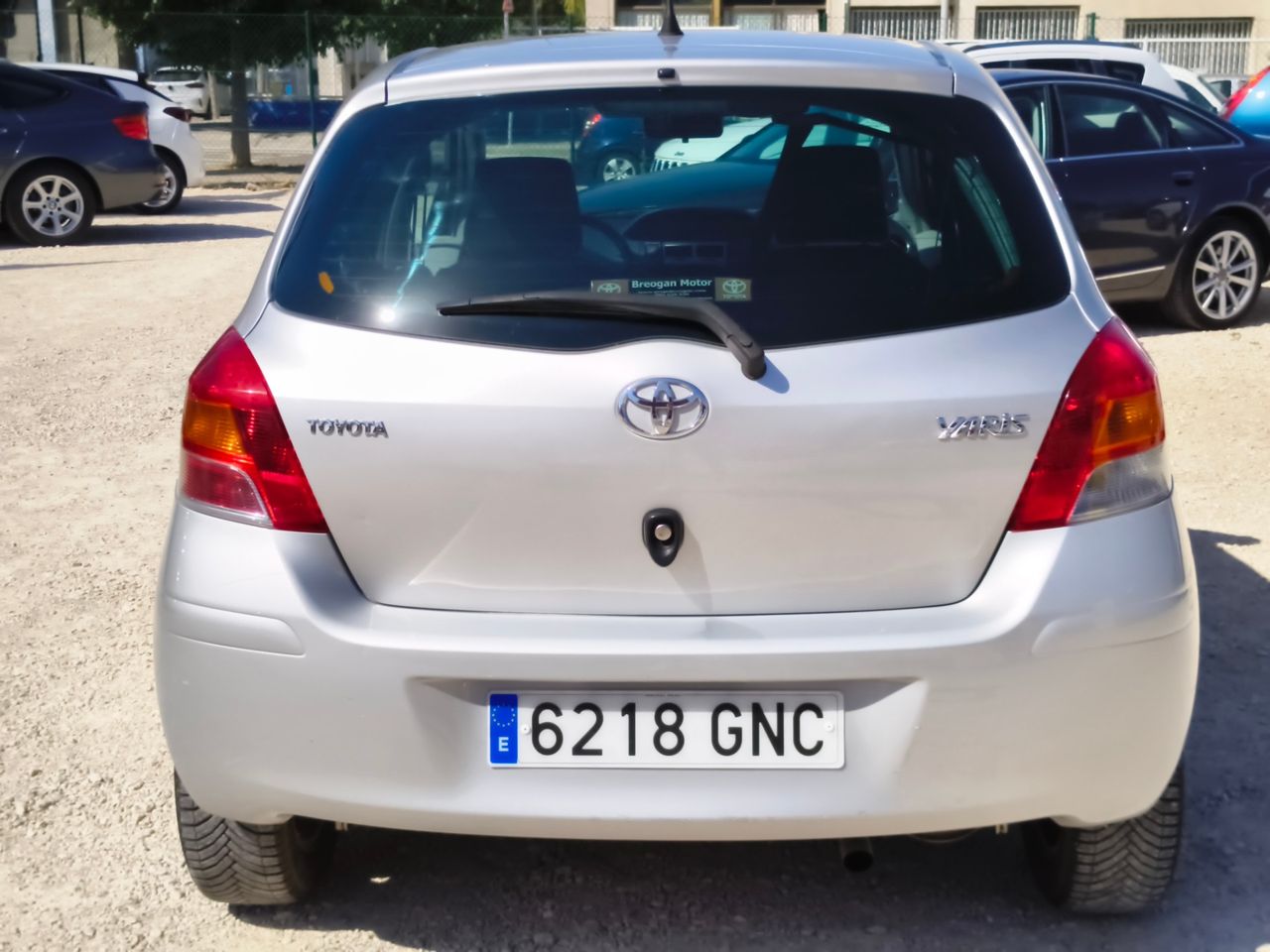 Toyota Yaris 5p 1.3 VVT-i Dual Active Confortdrive - Foto 10