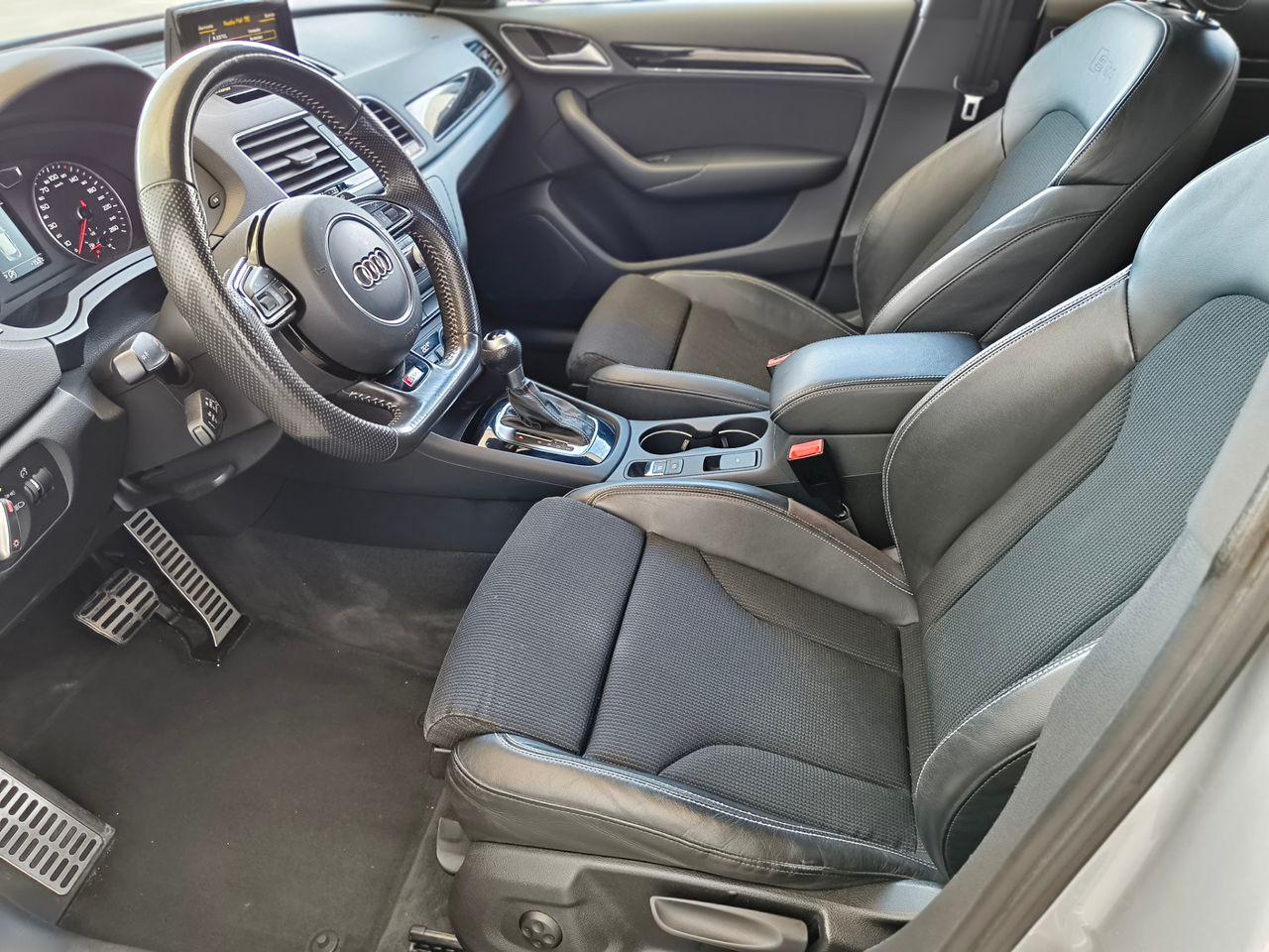 Audi Q3 sport edition 1.4 TFSI CoD 110 kW S line - Foto 17
