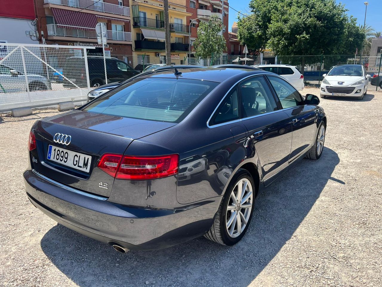 Audi A6 4.2 FSI 350 CV quattro tiptronic 12 MESES GARANTÍA - Foto 4