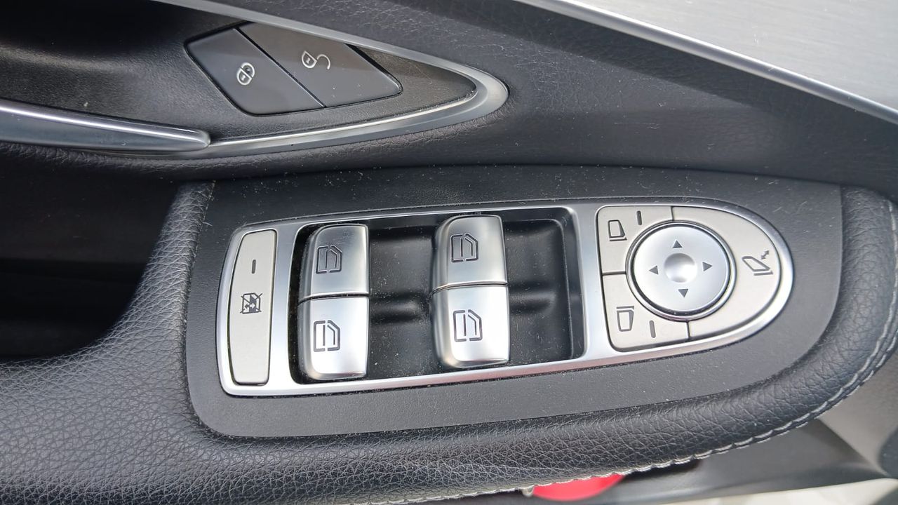 Mercedes Clase C C 220 d Berlina - Foto 19