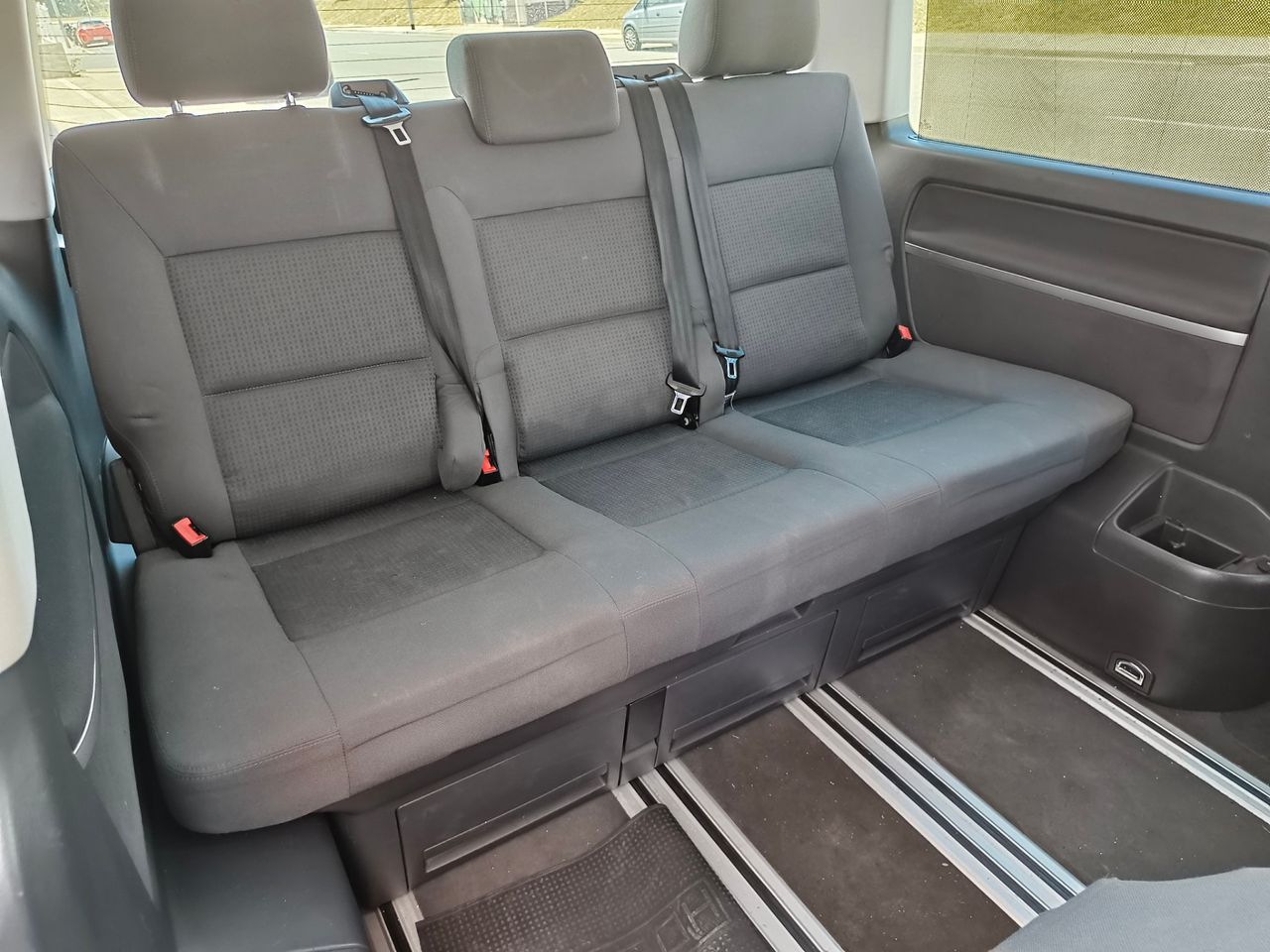 Volkswagen Multivan Comfortline 2.0 Bi-TDI 180 CV 7 plazas - Foto 8