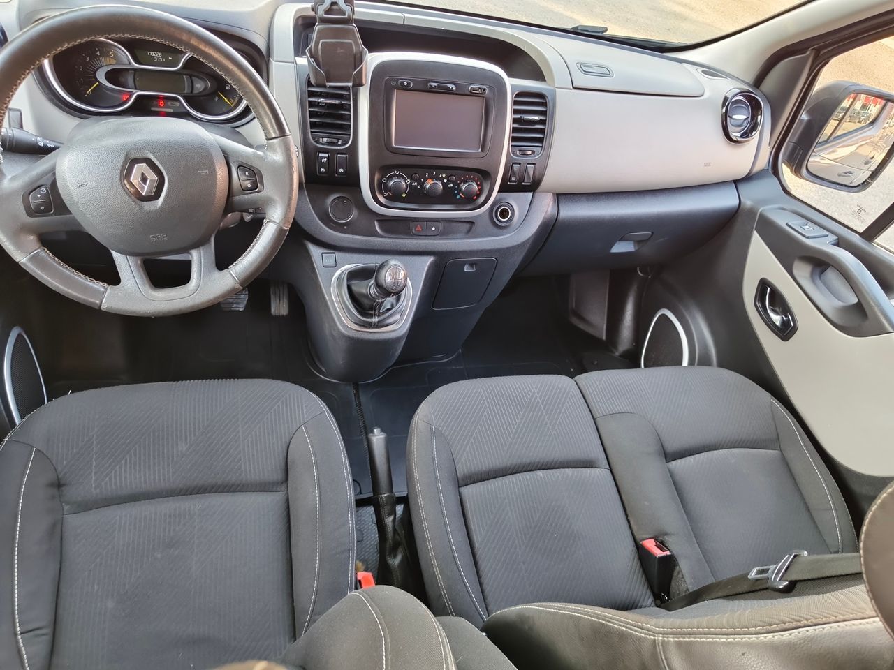 Renault Trafic Passenger Edition Largo Energy dCi 92 kW - Foto 5