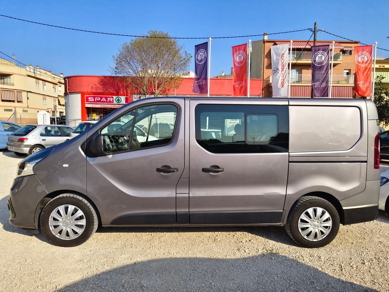Renault Trafic Passenger Edition Largo Energy dCi 92 kW - Foto 9