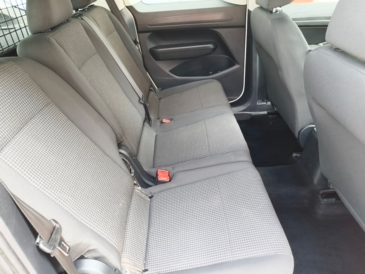 Volkswagen Caddy 2.0 TDI 90 kW - Foto 8