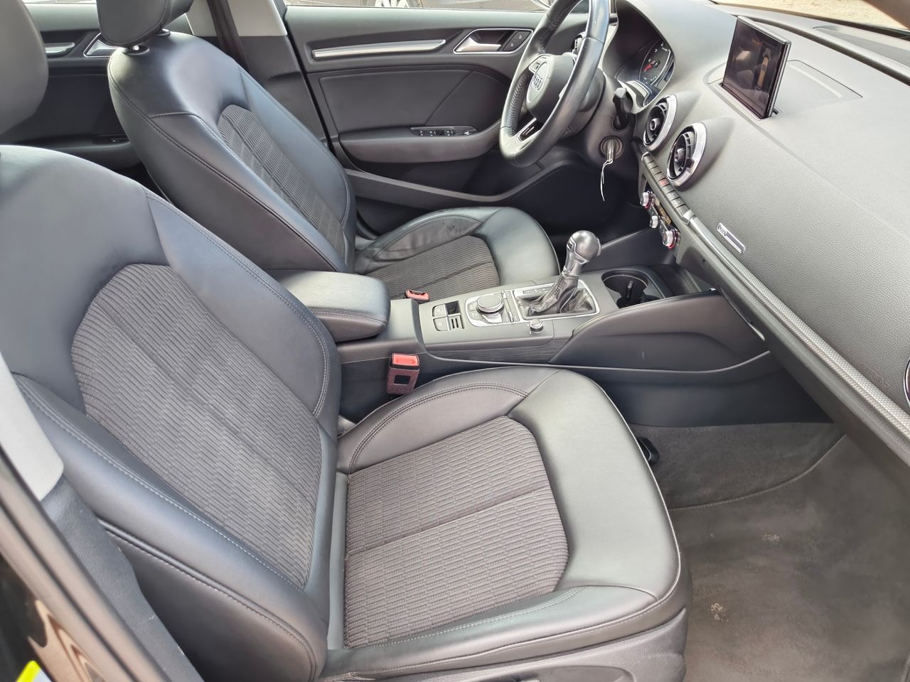 Audi A3 Sportback 30 TFSI S tronic 7 vel. - Foto 6