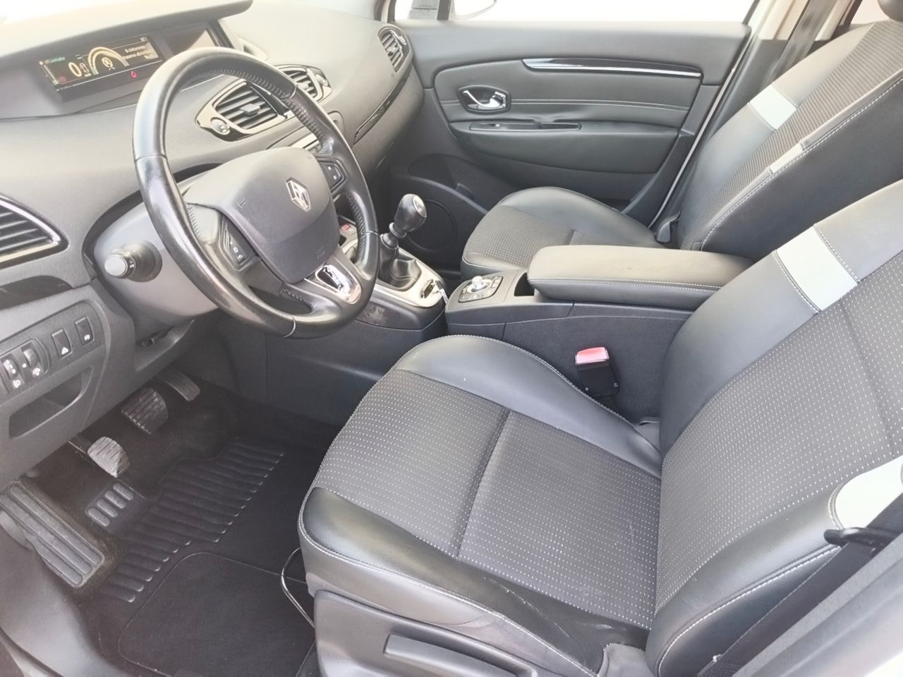 Renault Scénic Scénic Dynamique Energy TCe 115 - Foto 17