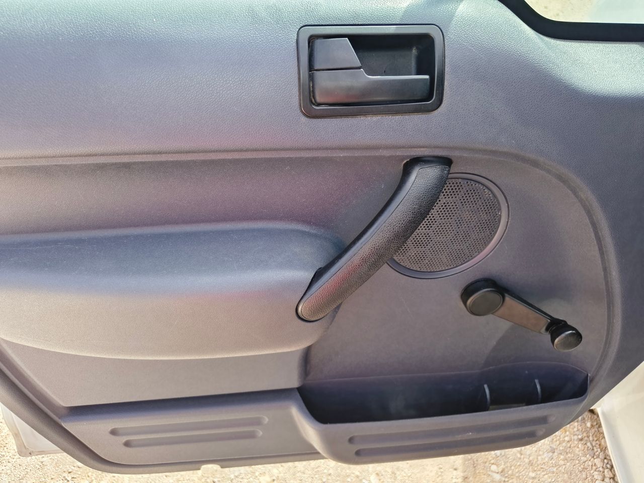 Ford Transit Connect Kombi - Foto 13