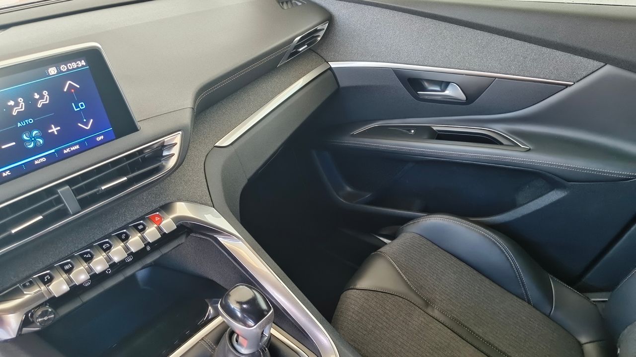 Peugeot 3008 GT Line 1.5 BlueHDi 130 - Foto 17