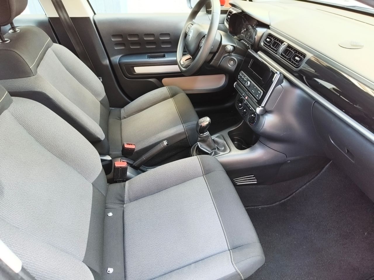 Citroën C3 PureTech 82 Feel - Foto 5