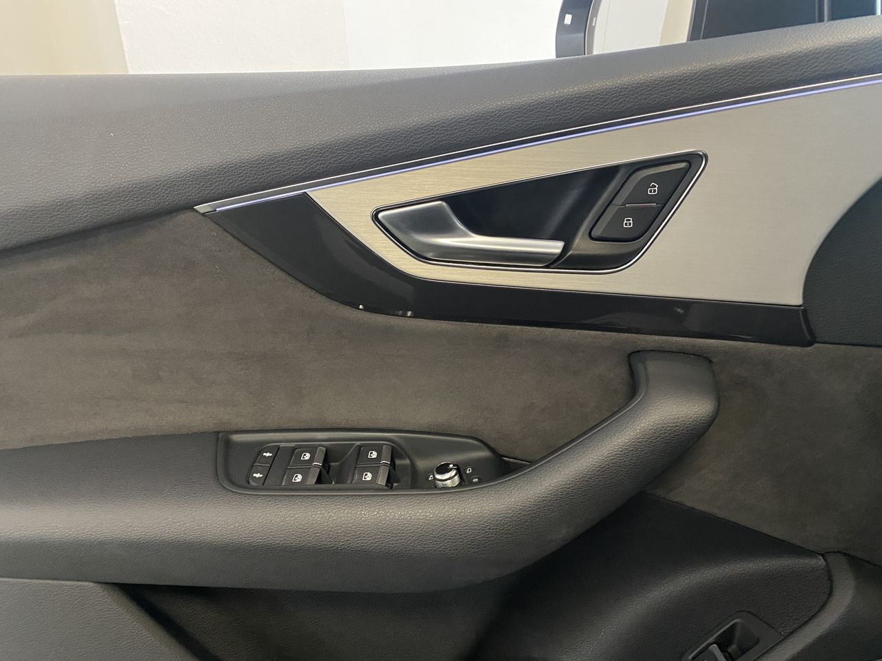 Audi Q7 3.0 45 TDI S-LINE QUATTRO TIPTRONIC HYBRID  - Foto 39
