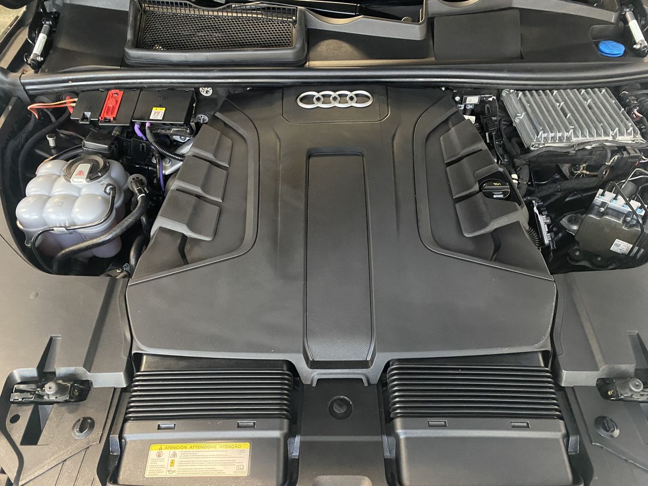 Audi Q7 3.0 45 TDI S-LINE QUATTRO TIPTRONIC HYBRID  - Foto 45