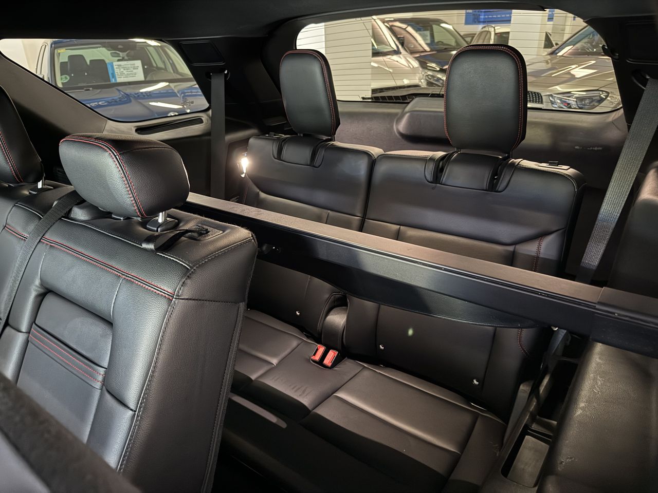 Ford Explorer 3.0 PHEV AWD ST-LINE 7 PLAZAS  - Foto 7