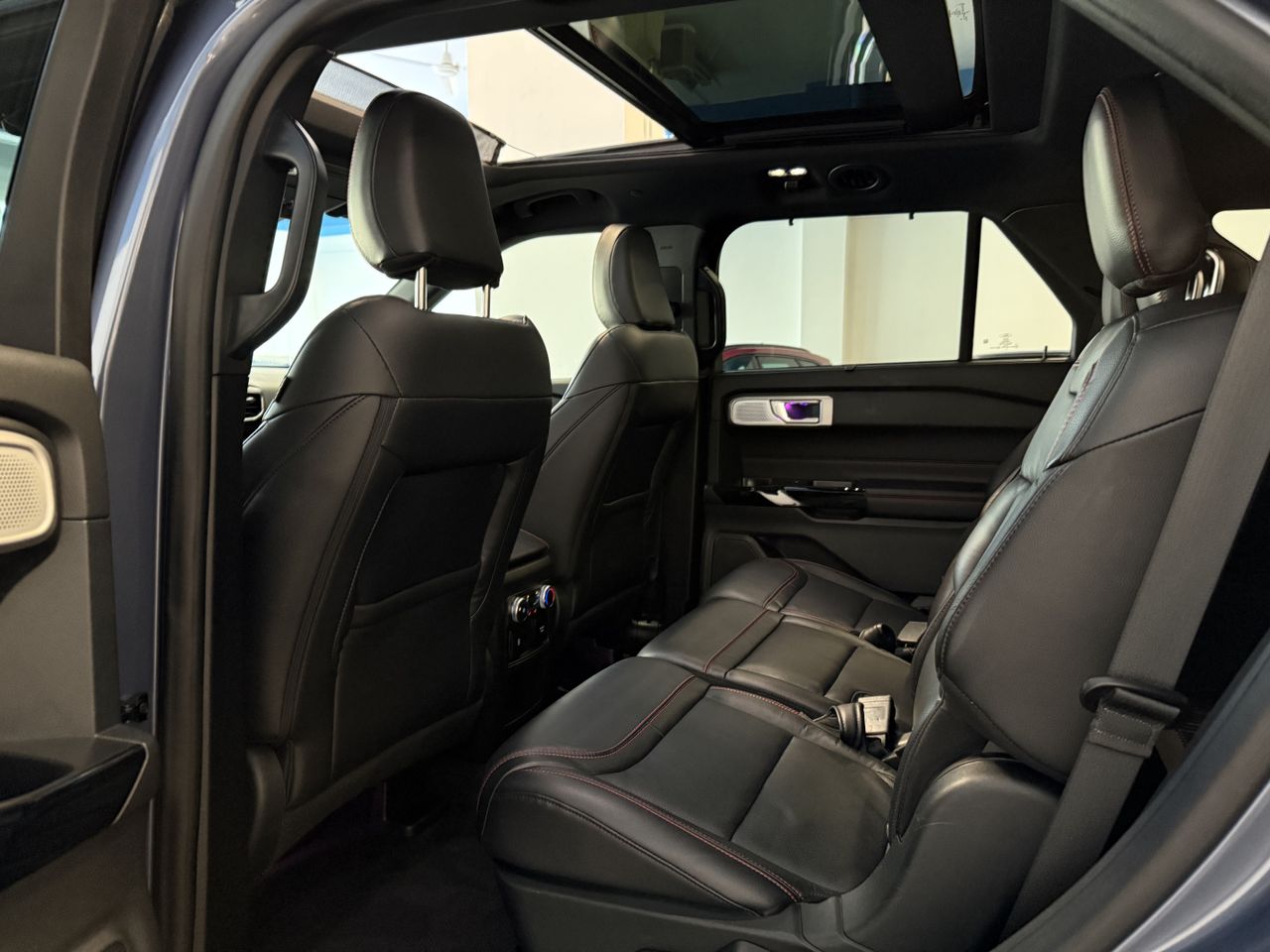 Ford Explorer 3.0 PHEV AWD ST-LINE 7 PLAZAS  - Foto 5