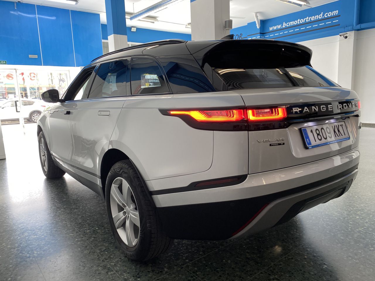 Land-Rover Range Rover Velar 2.0 P250 S AWD AUTO  - Foto 18