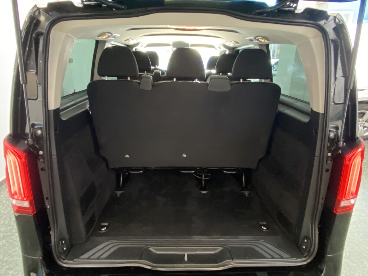 Mercedes Vito 116 CDI TOURER PRO LARGA AUTO 9 PLAZAS 163CV.  - Foto 9