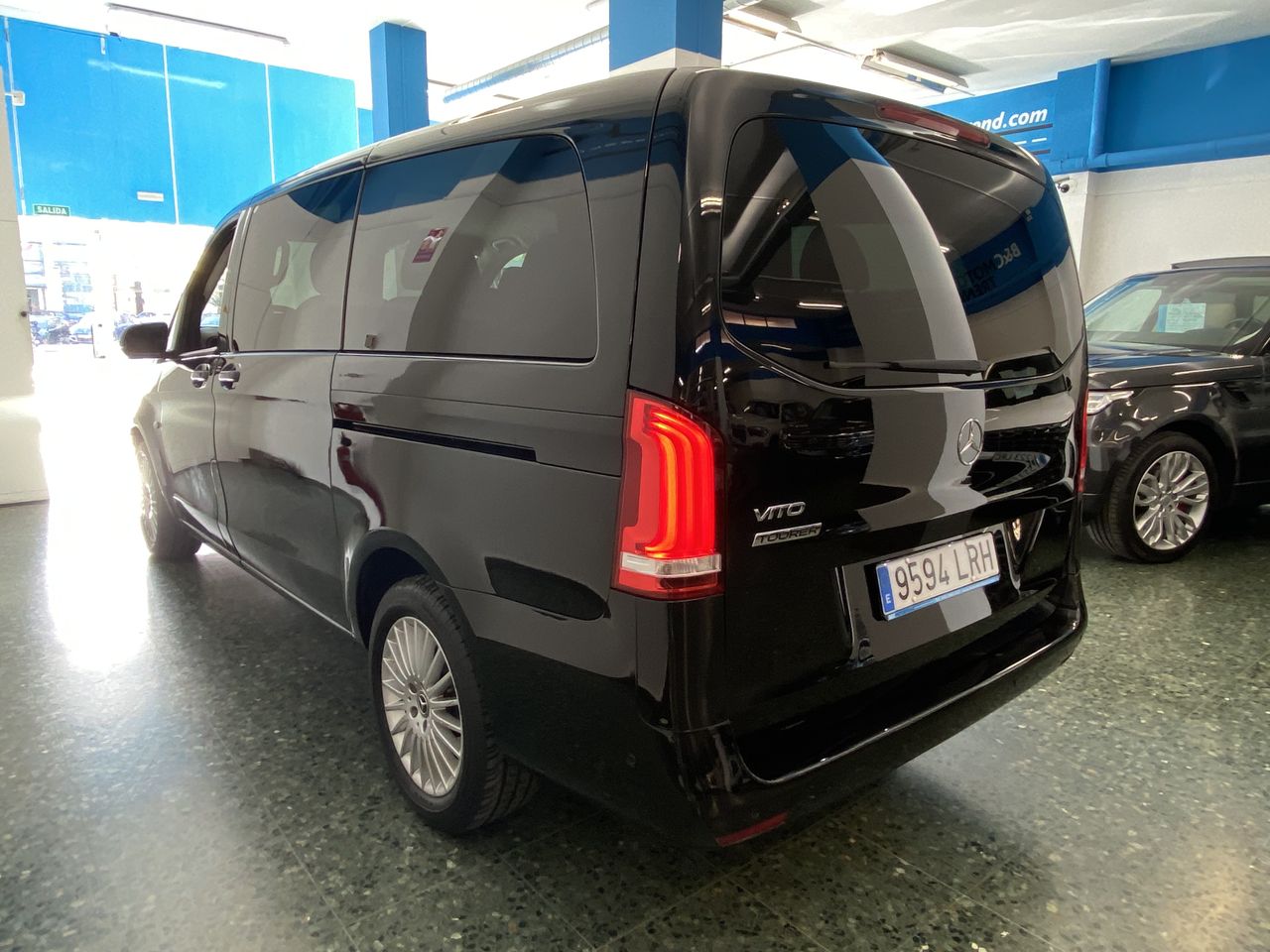 Mercedes Vito 116 CDI TOURER PRO LARGA AUTO 9 PLAZAS 163CV.  - Foto 18