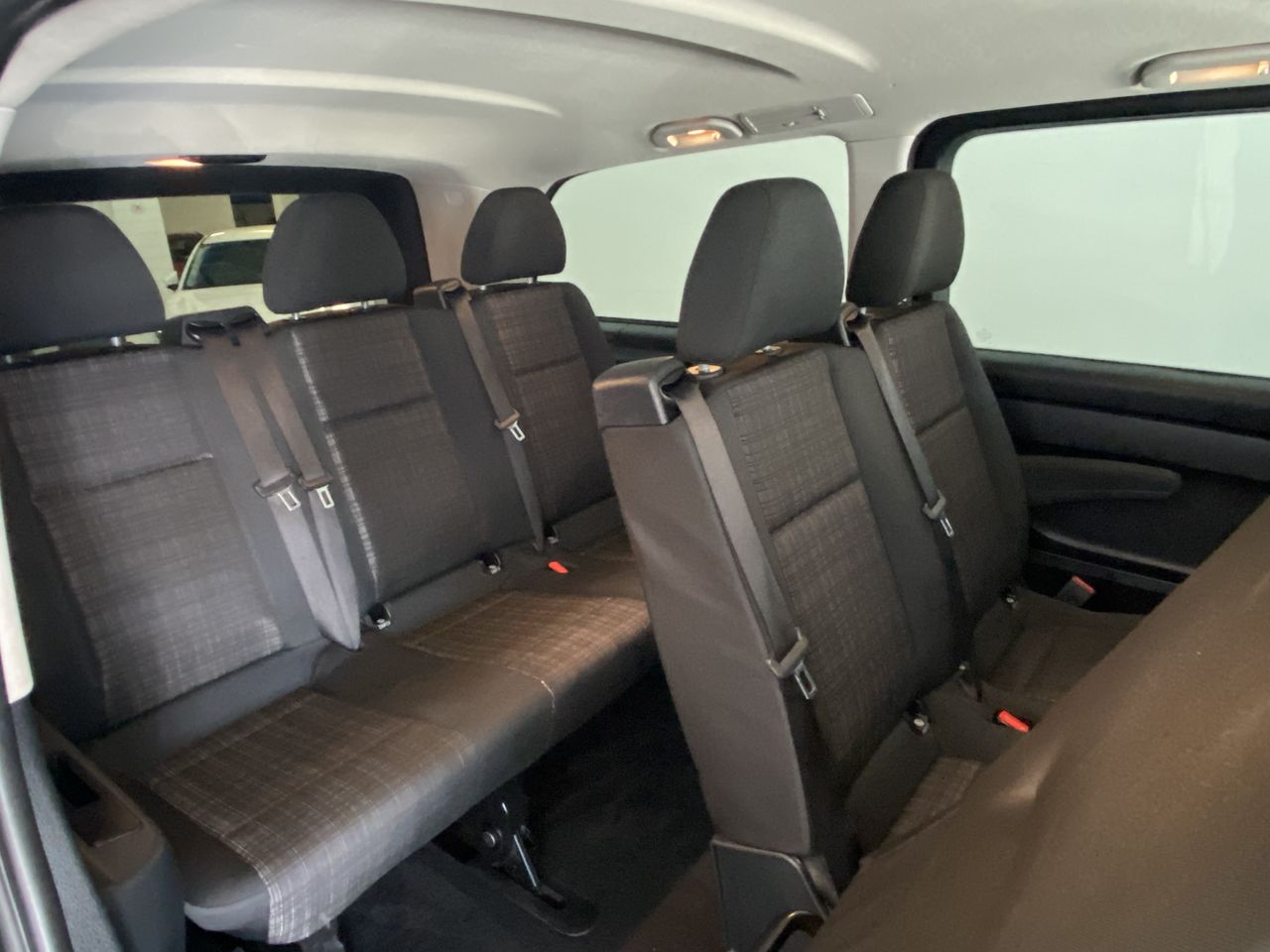 Mercedes Vito 116 CDI TOURER PRO LARGA AUTO 9 PLAZAS 163CV.  - Foto 11