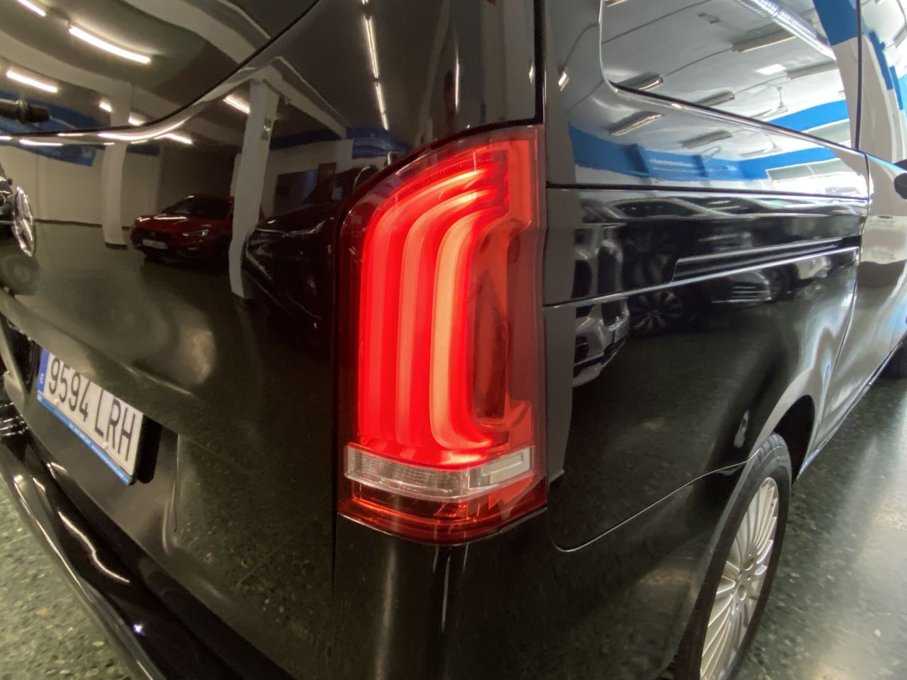 Mercedes Vito 116 CDI TOURER PRO LARGA AUTO 9 PLAZAS 163CV.  - Foto 30