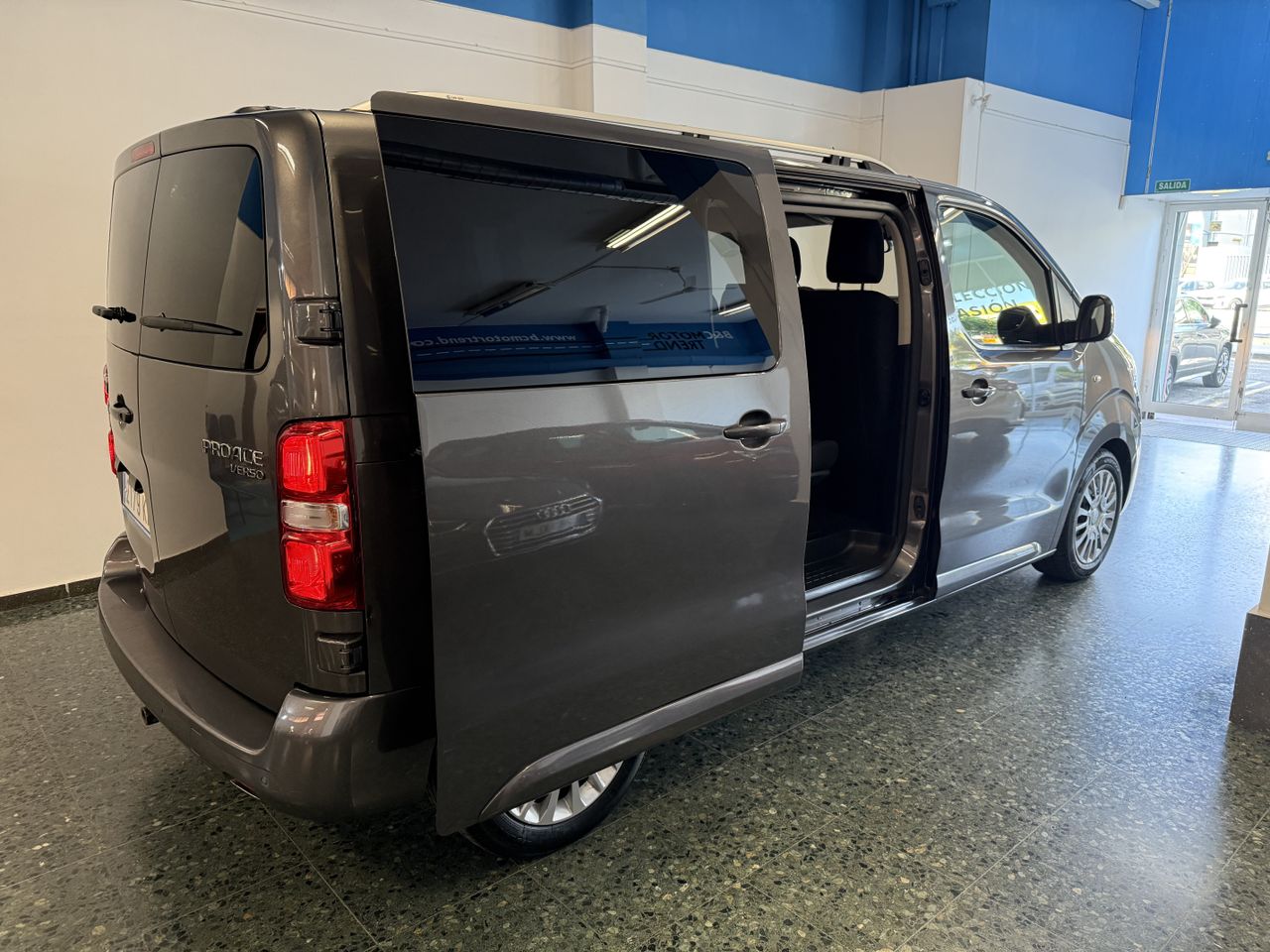Toyota Proace Verso 2.0d AUTO 177cv 9 PLAZAS  - Foto 20