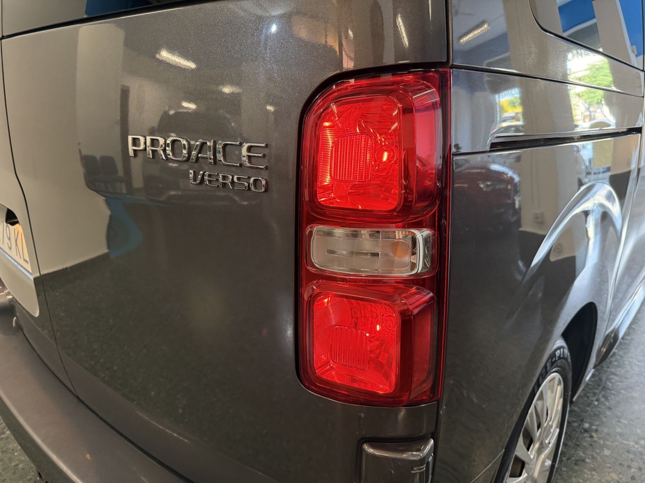 Toyota Proace Verso 2.0d AUTO 177cv 9 PLAZAS  - Foto 28