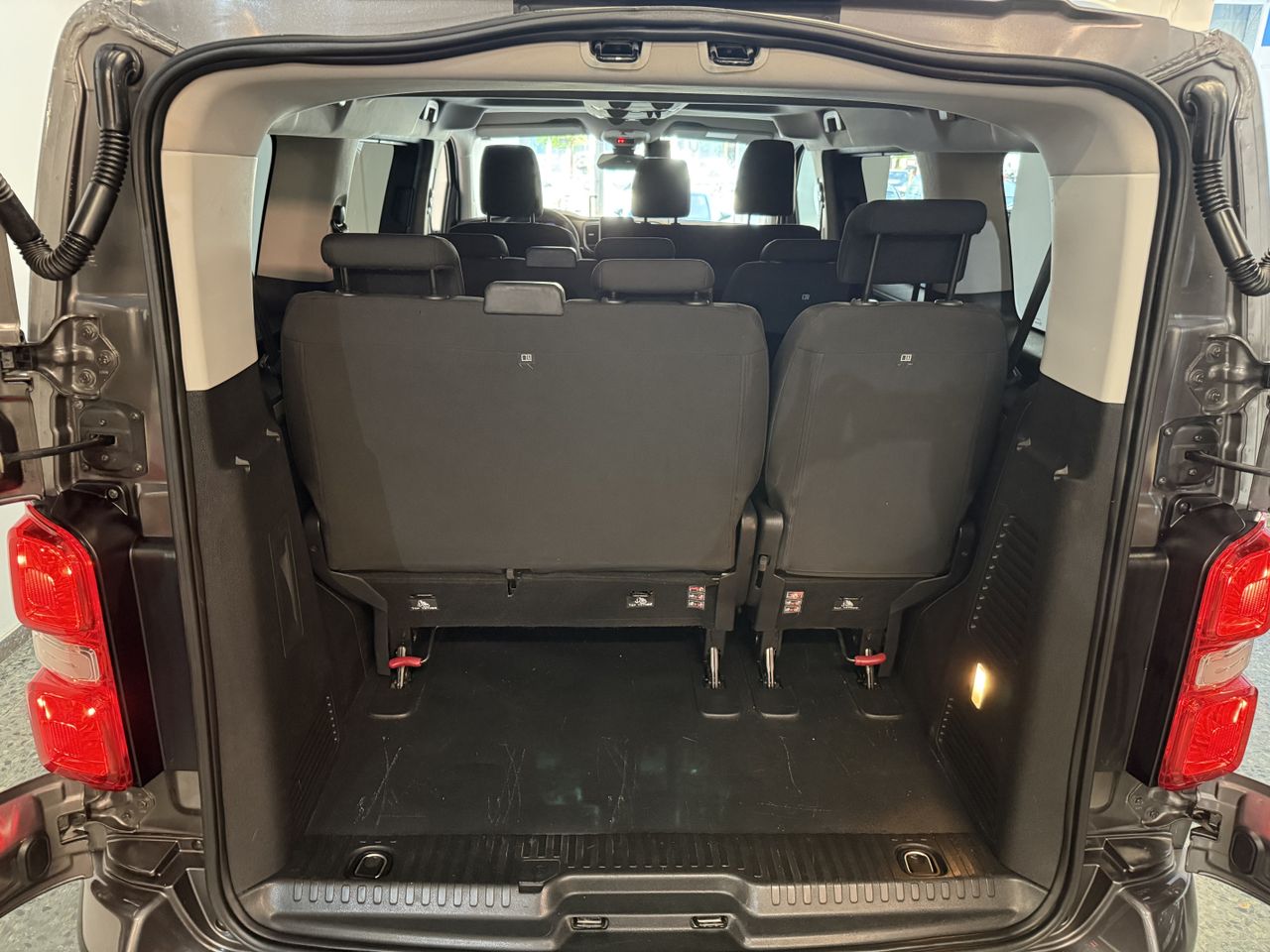 Toyota Proace Verso 2.0d AUTO 177cv 9 PLAZAS  - Foto 9